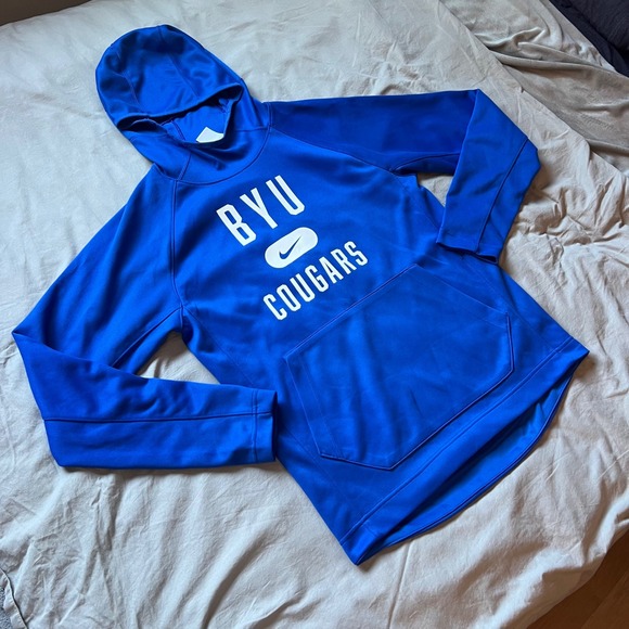 NIKE BYU Cougars NCAA Hoodie Mens Size Small Sweatshirt Dri Fit Royal Blue Cowl - Picture 1 of 14